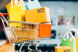 Có nên mua hàng siêu thị online? Ưu và nhược điểm khi mua hàng online