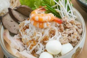 Cách nấu hủ tiếu Nam Vang thơm ngon, chuẩn vị tại nhà