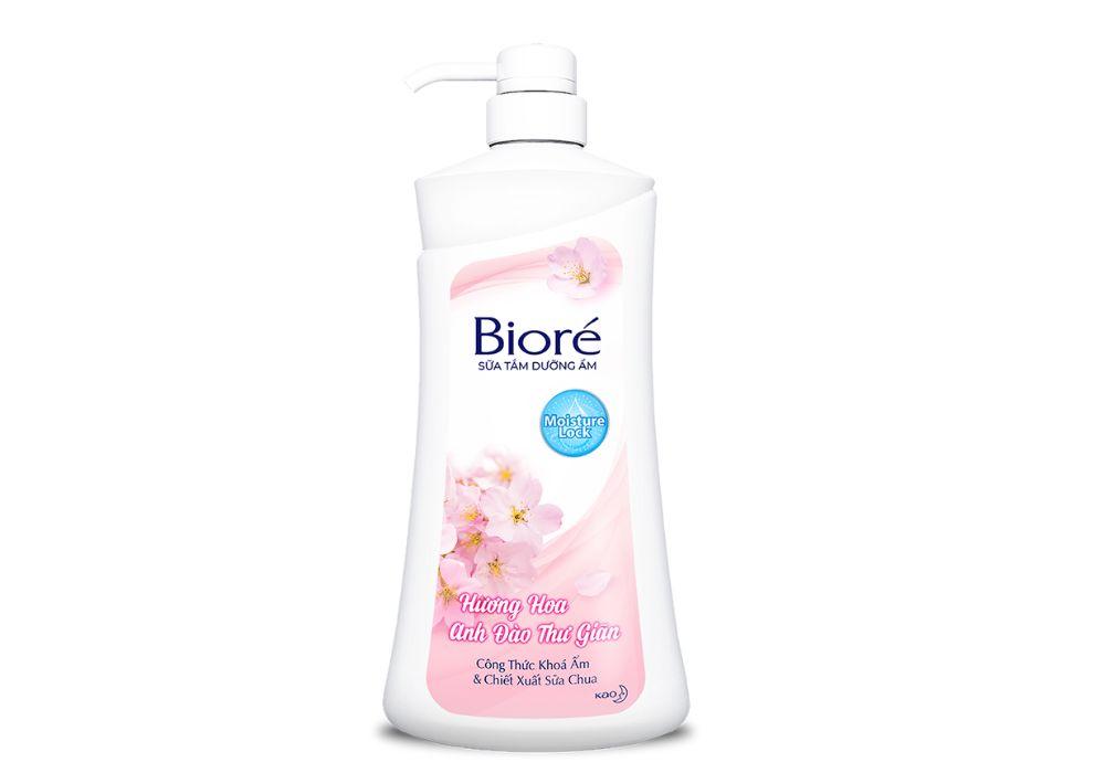 Sữa tắm Biore sảng khoái hương anh đào