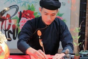 Tục xin chữ đầu năm: Cầu may mắn, thành công cho năm mới