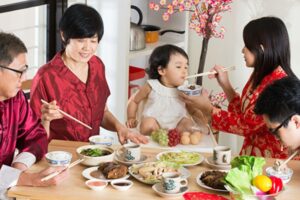 Bí quyết chăm sóc sức khỏe ngày Tết đơn giản, hiệu quả
