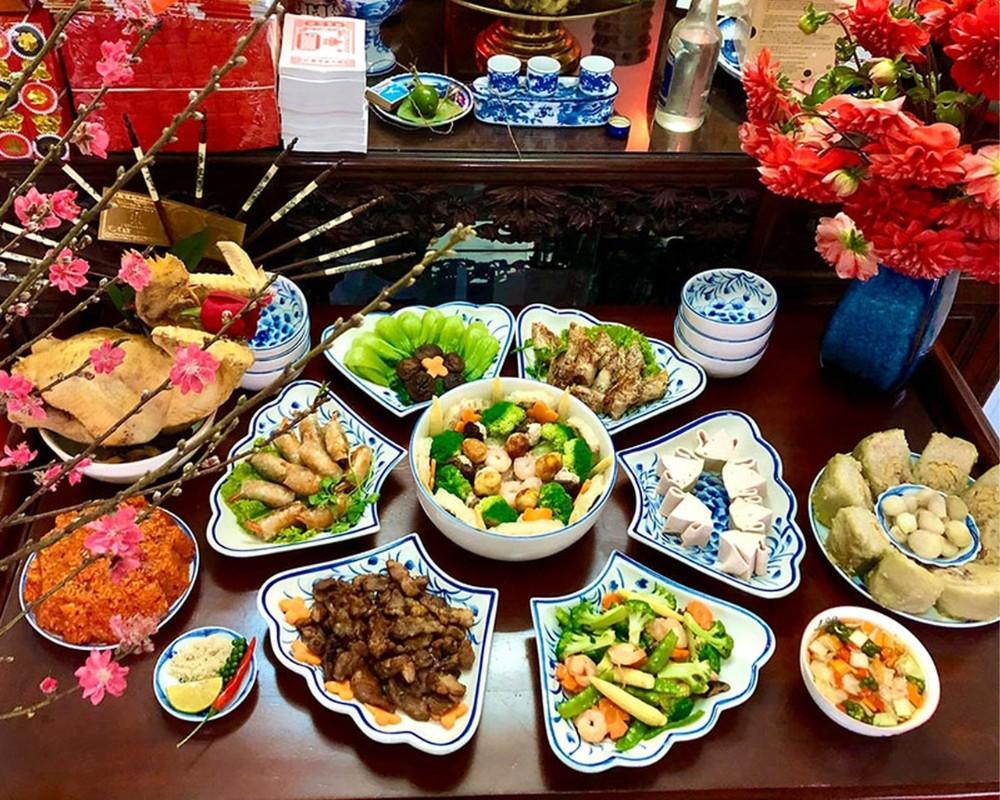 Cúng tiễn chân gia tiên, cúng hóa vàng